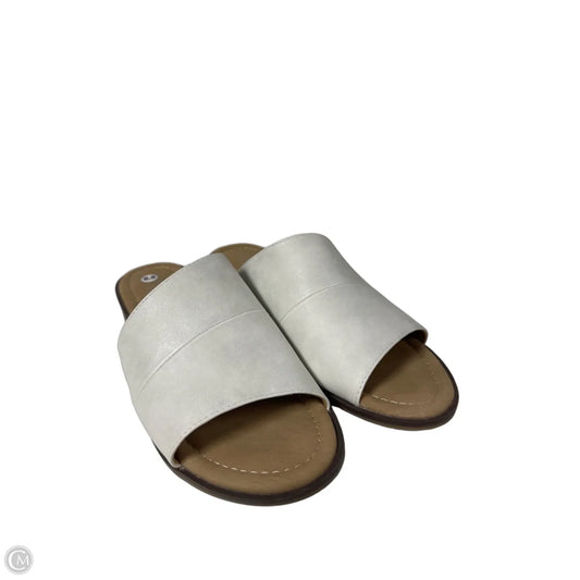 Sandals Flats By Catherine Malandrino In White, Size: 8.5