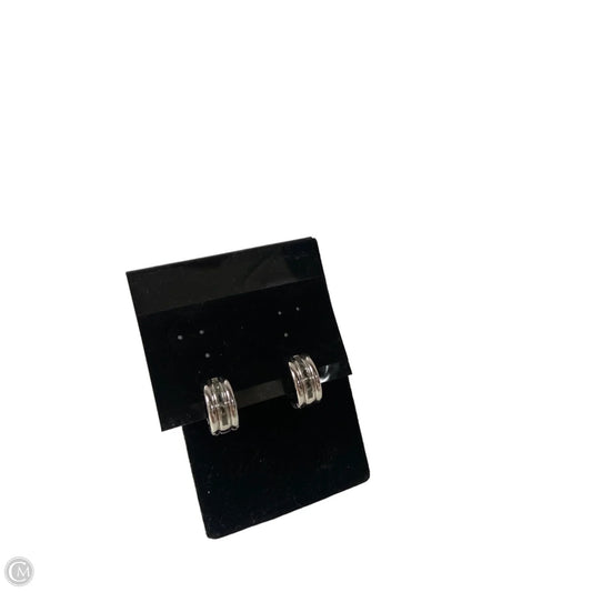 Earrings Hoop By Clothes Mentor, Size: 1