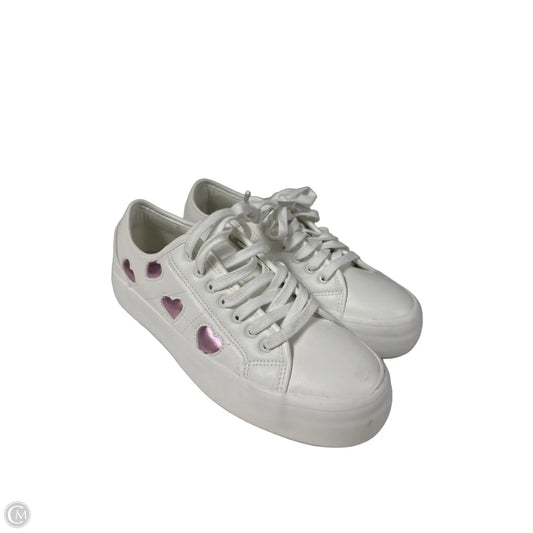 Shoes Sneakers By Sincerely Jules In White, Size: 9