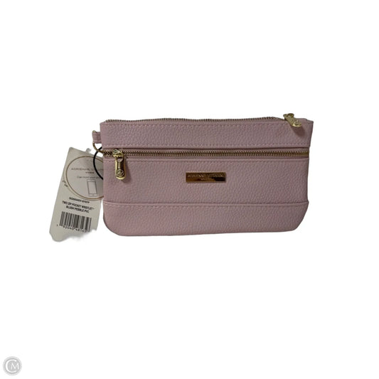 Wristlet By Adrienne Vittadini, Size: Small