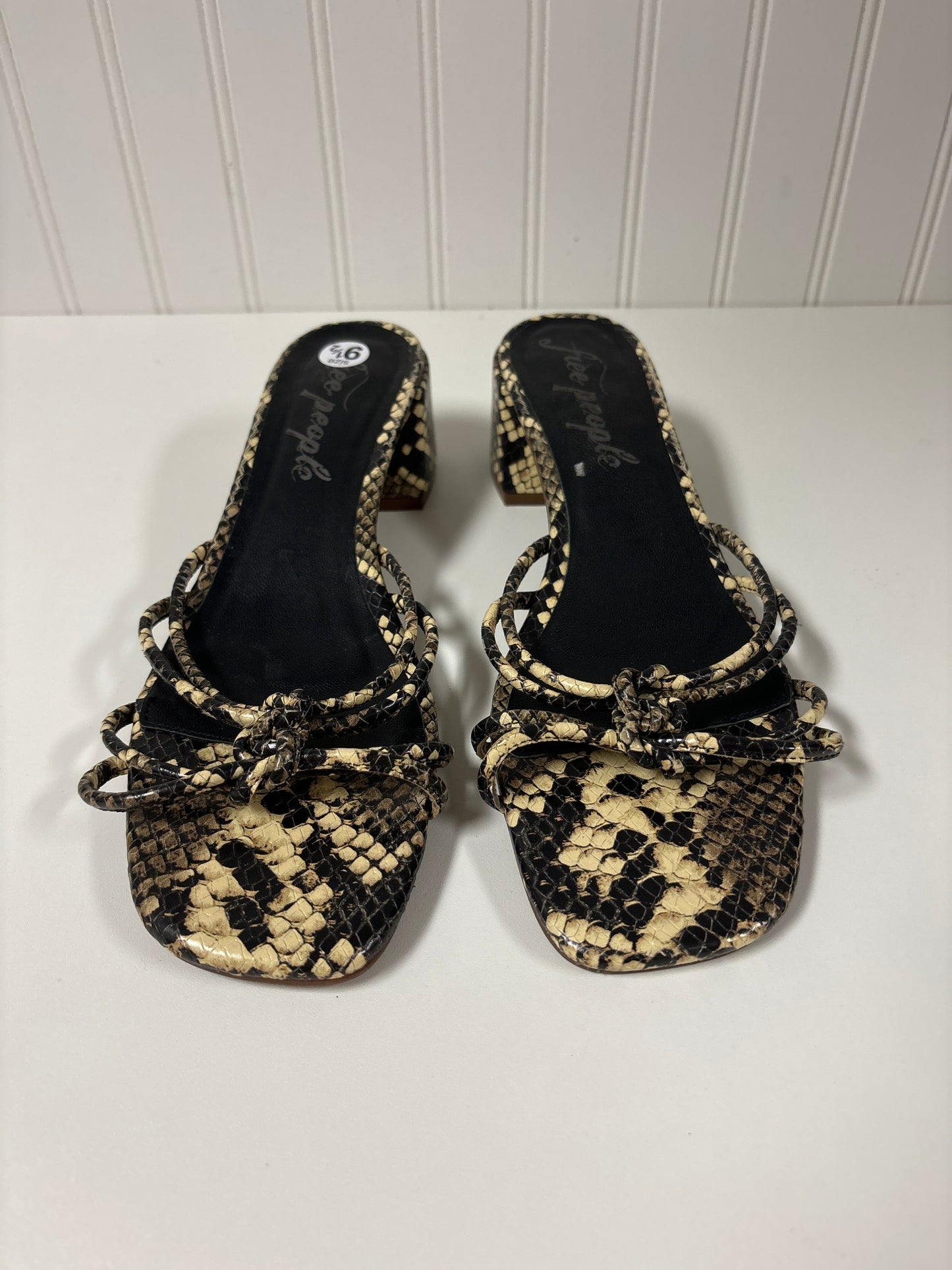 Snakeskin Print Sandals Heels Block Free People, Size 9.5