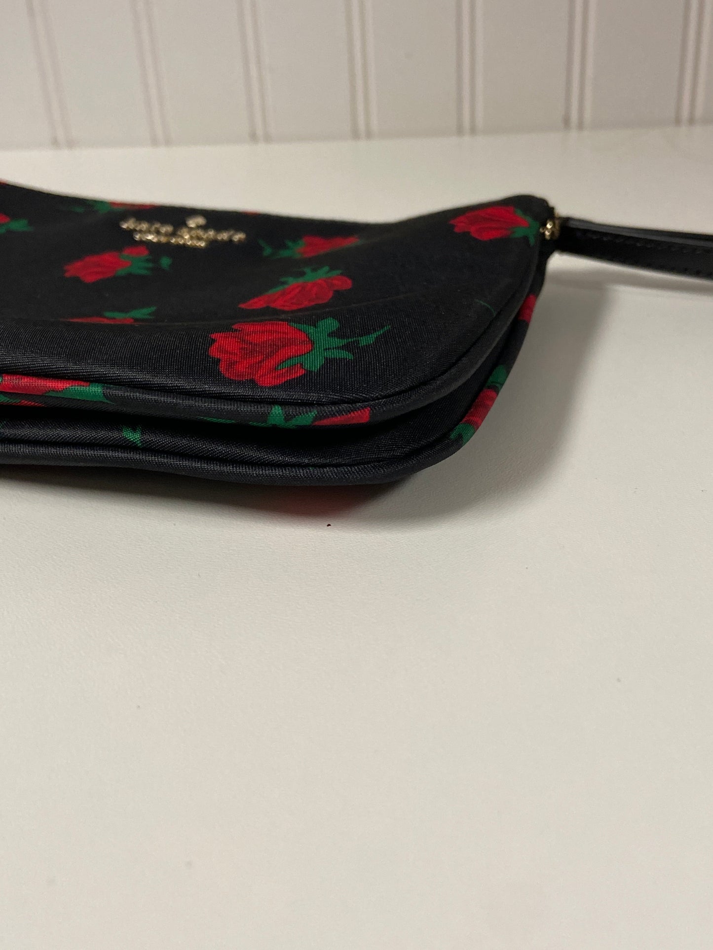 Wristlet Designer By Kate Spade, Size: Medium