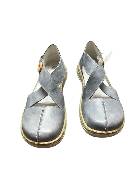 Grey Shoes Flats Riekers, Size 8.5