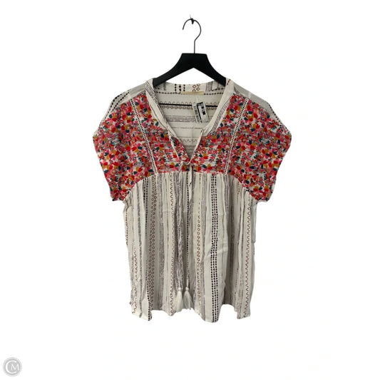 Top Short Sleeve By Cme In Multi-colored, Size: L