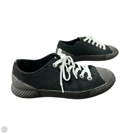 Shoes Sneakers By Cmc In Black, Size: 7.5