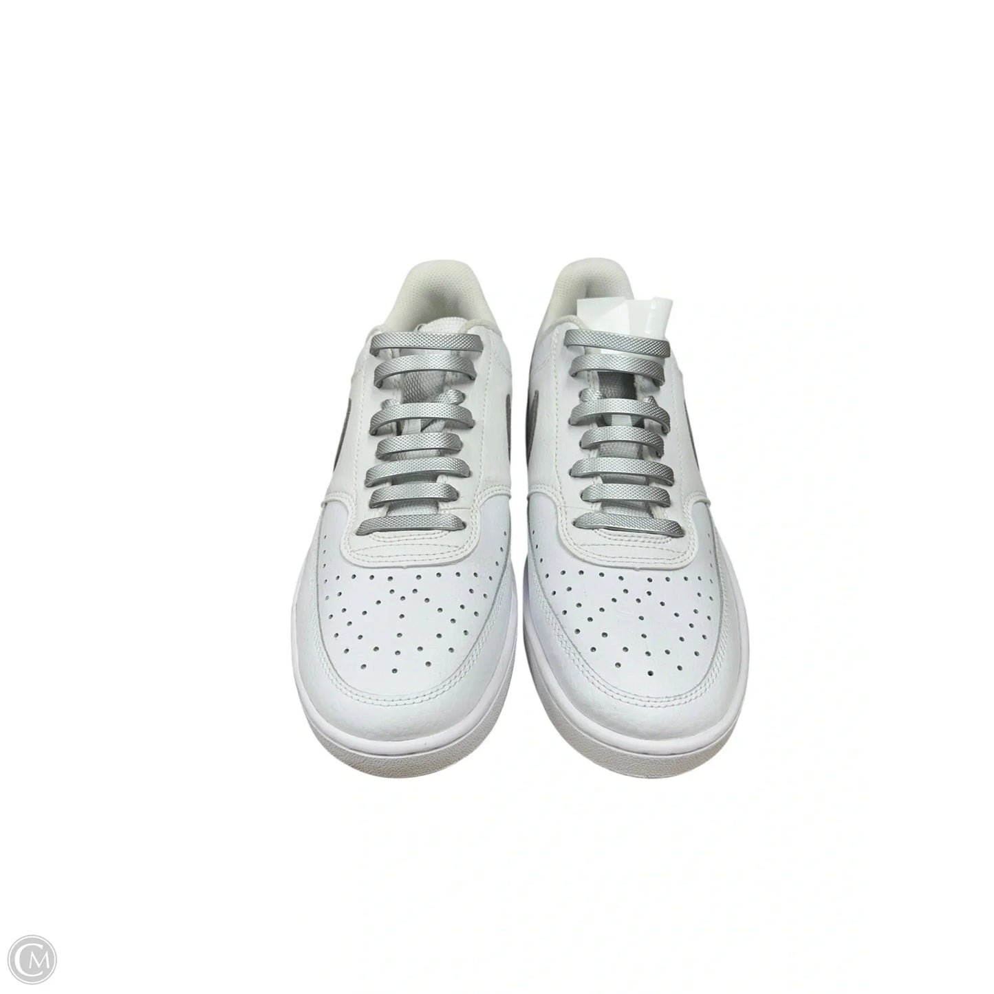 Shoes Sneakers By Nike In Silver & White, Size: 8.5