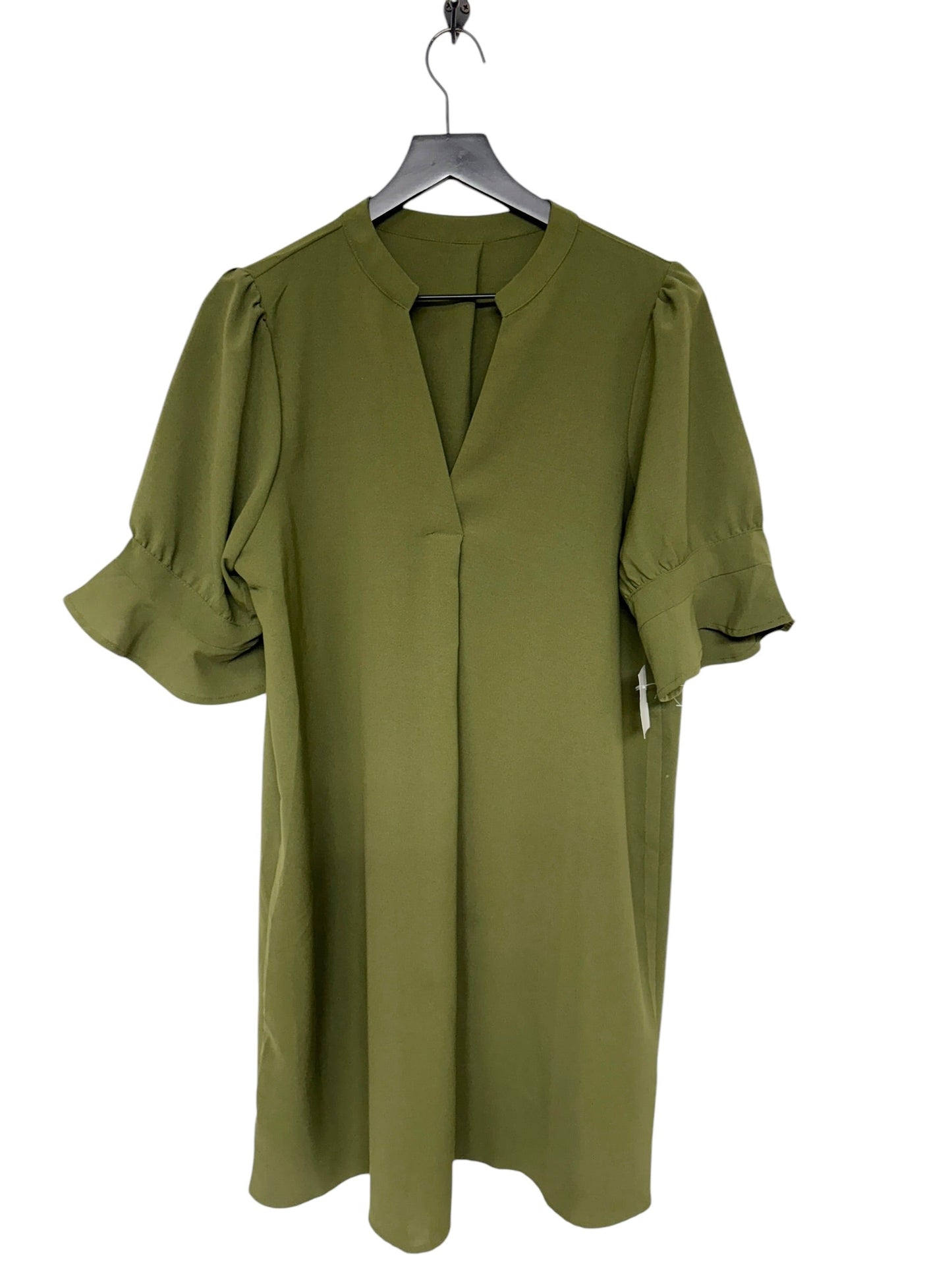 Dress Casual Short By Cme In Green, Size: L