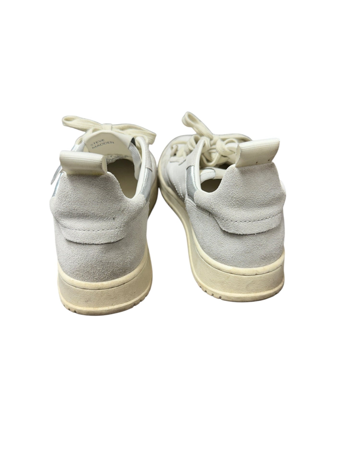 Shoes Sneakers By Steve Madden In White, Size: 7.5