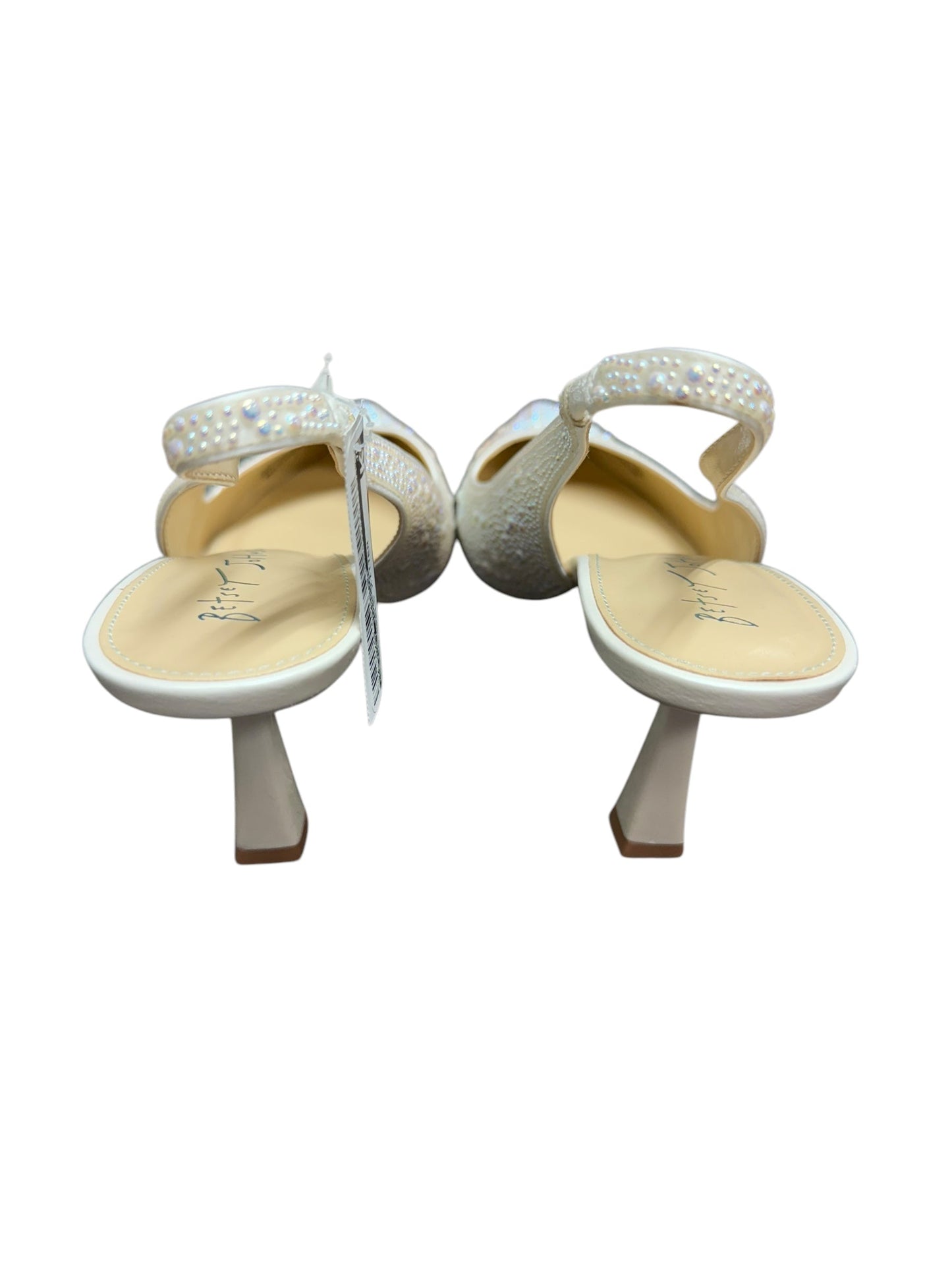 Shoes Heels Kitten By Betsey Johnson In White, Size: 8