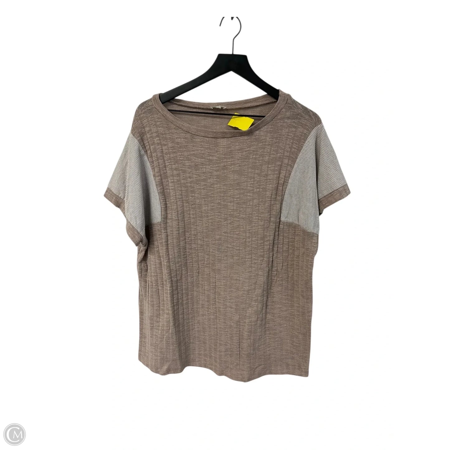 Top Short Sleeve By Bke In Beige, Size: L