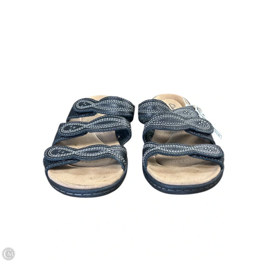 Sandals Flats By Clarks In Black, Size: 6