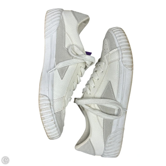Shoes Sneakers By Blowfish In Grey & White, Size: 8.5