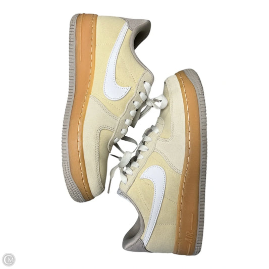 Shoes Sneakers By Nike In Tan & White, Size: 7