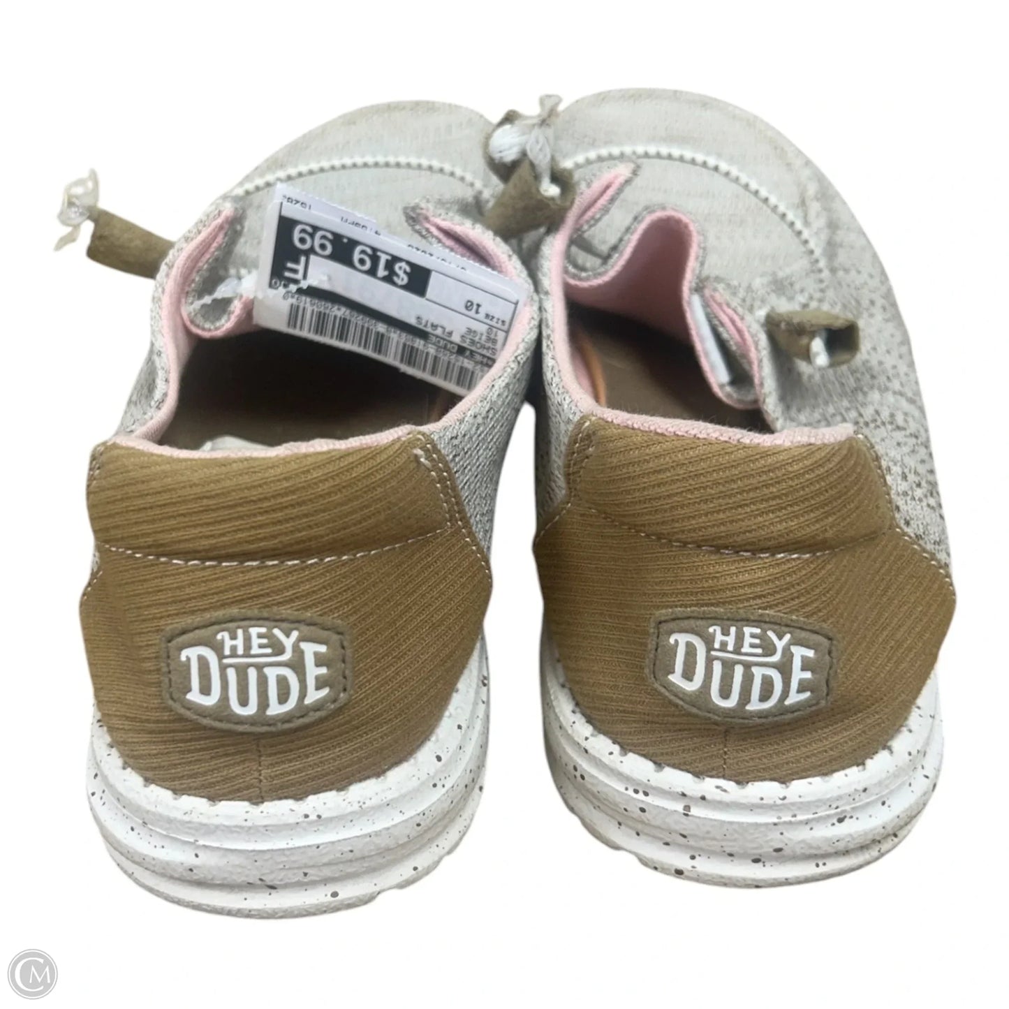 Shoes Flats By Hey Dude In Beige, Size: 10