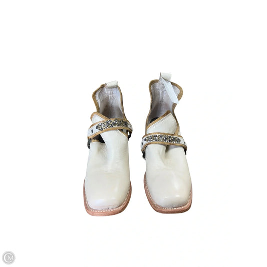 Boots Western By Freebird In Cream, Size: 8