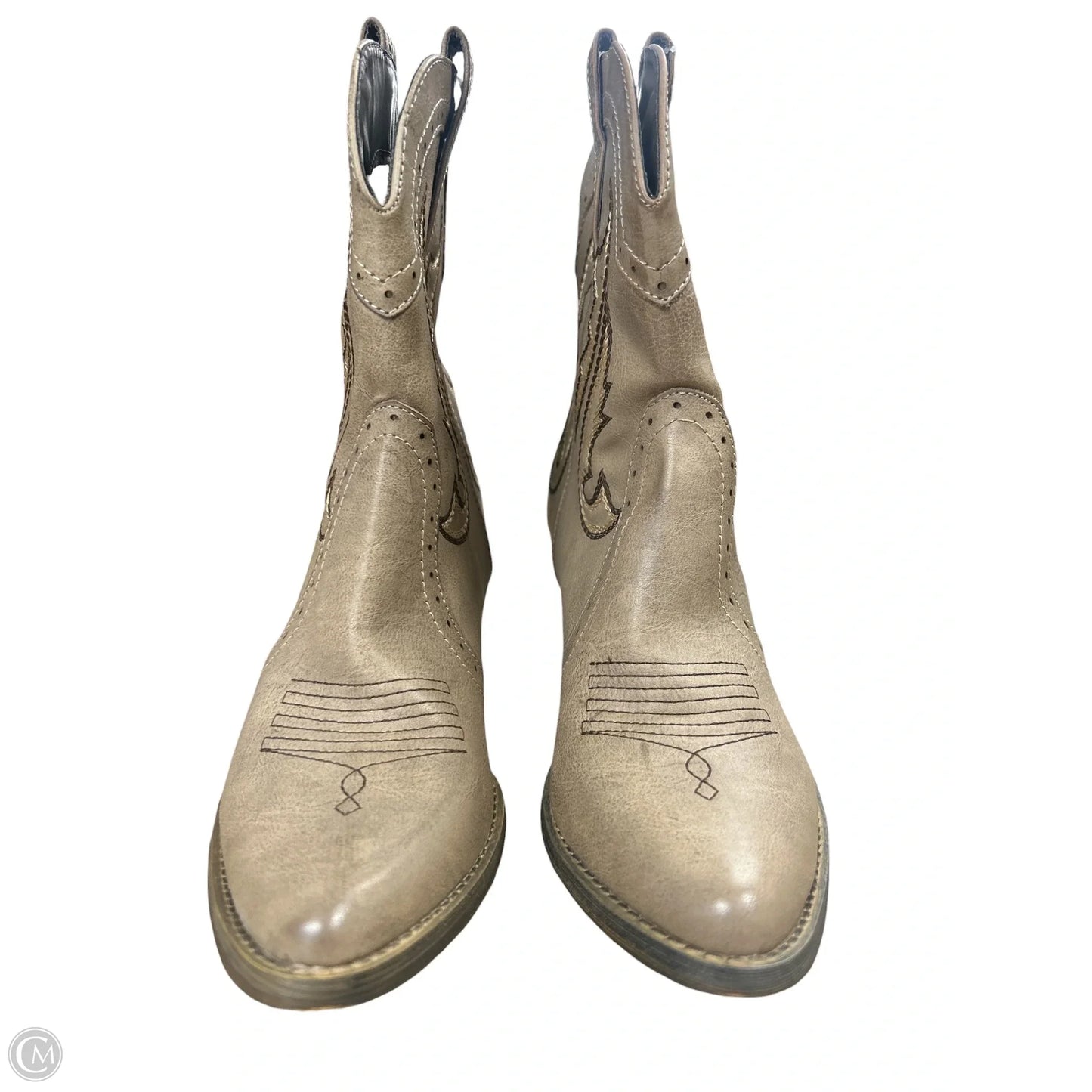 Boots Ankle Flats By Very Volatile In Beige, Size: 8
