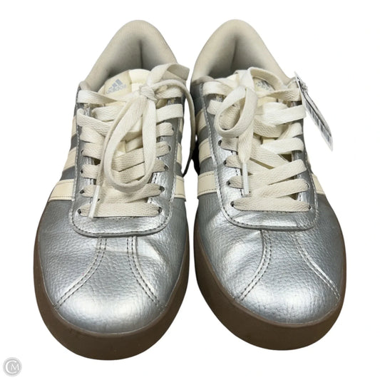 Shoes Sneakers By Adidas In Silver, Size: 8