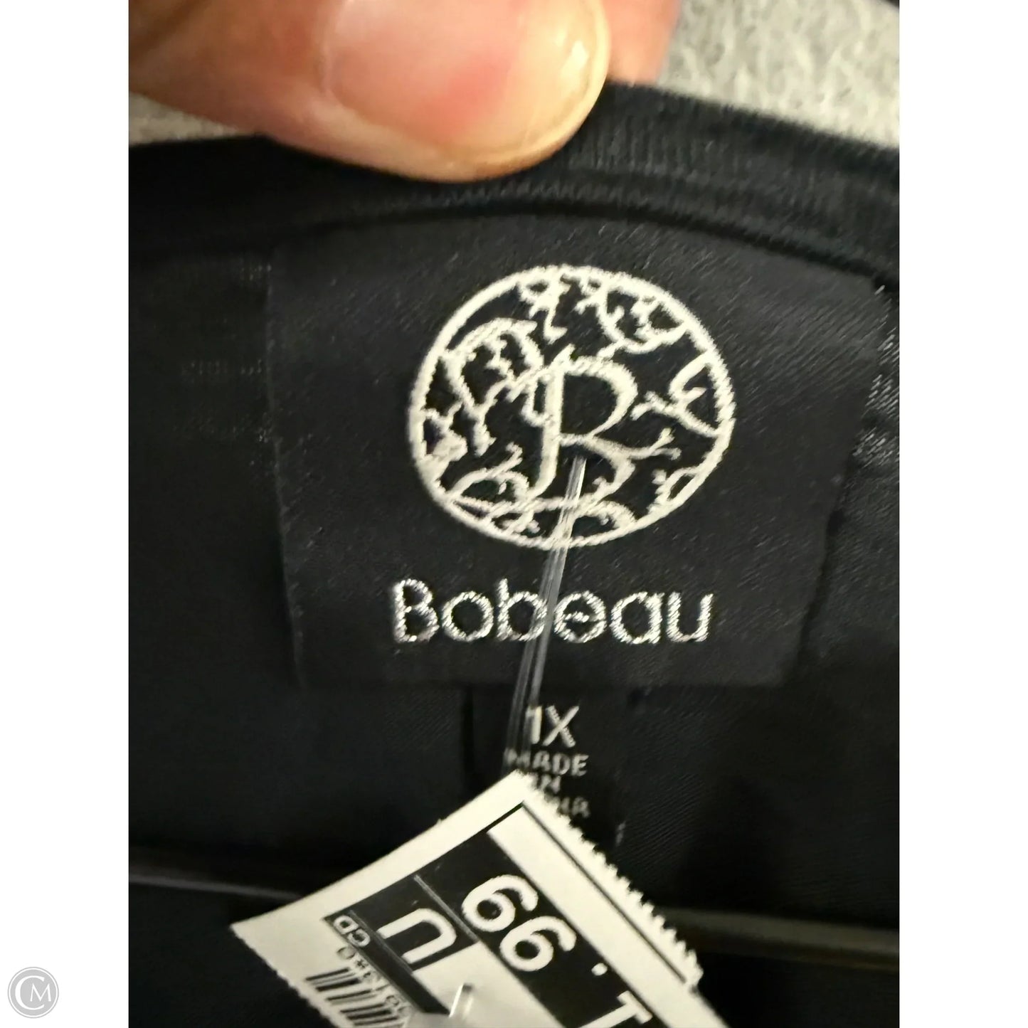 Top Short Sleeve By Bobeau In Black, Size: 1x