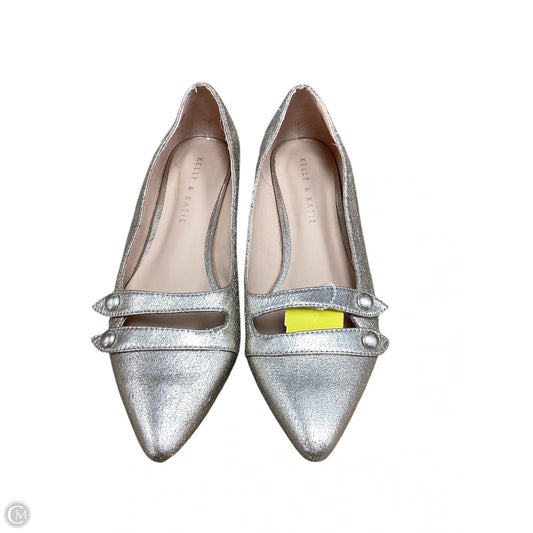 Shoes Flats By Kelly And Katie In Gold, Size: 8