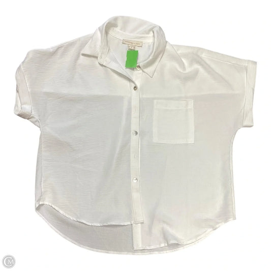 Top Short Sleeve By Monteau In White, Size: Xl