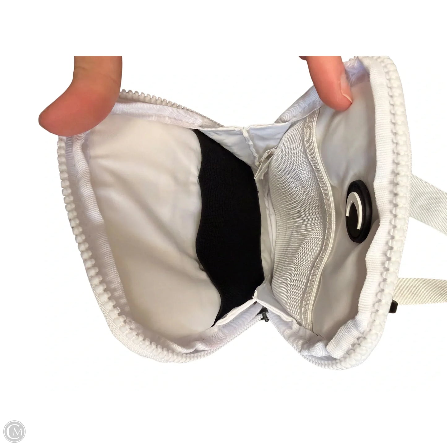 Crossbody By Zyia, Size: Small