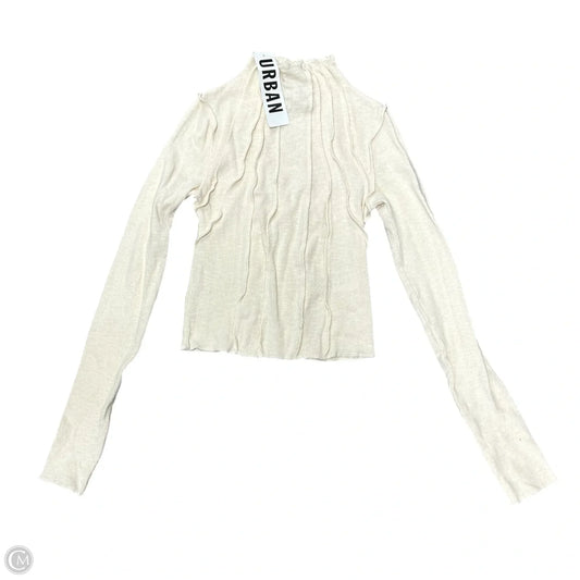 Top Long Sleeve By Bdg In Cream, Size: S