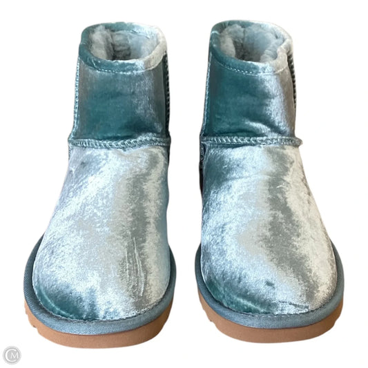 Boots Designer By Ugg In Blue, Size: 8