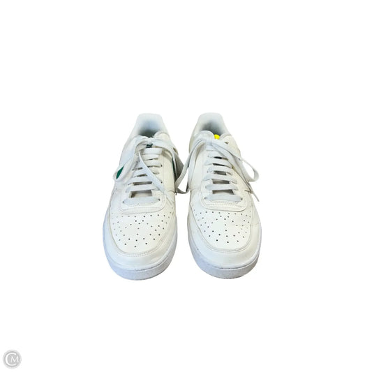 Shoes Sneakers By Nike In Green & White, Size: 10.5