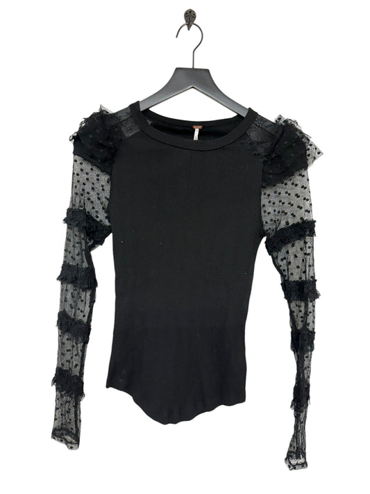 Top Long Sleeve By Free People In Black, Size: S