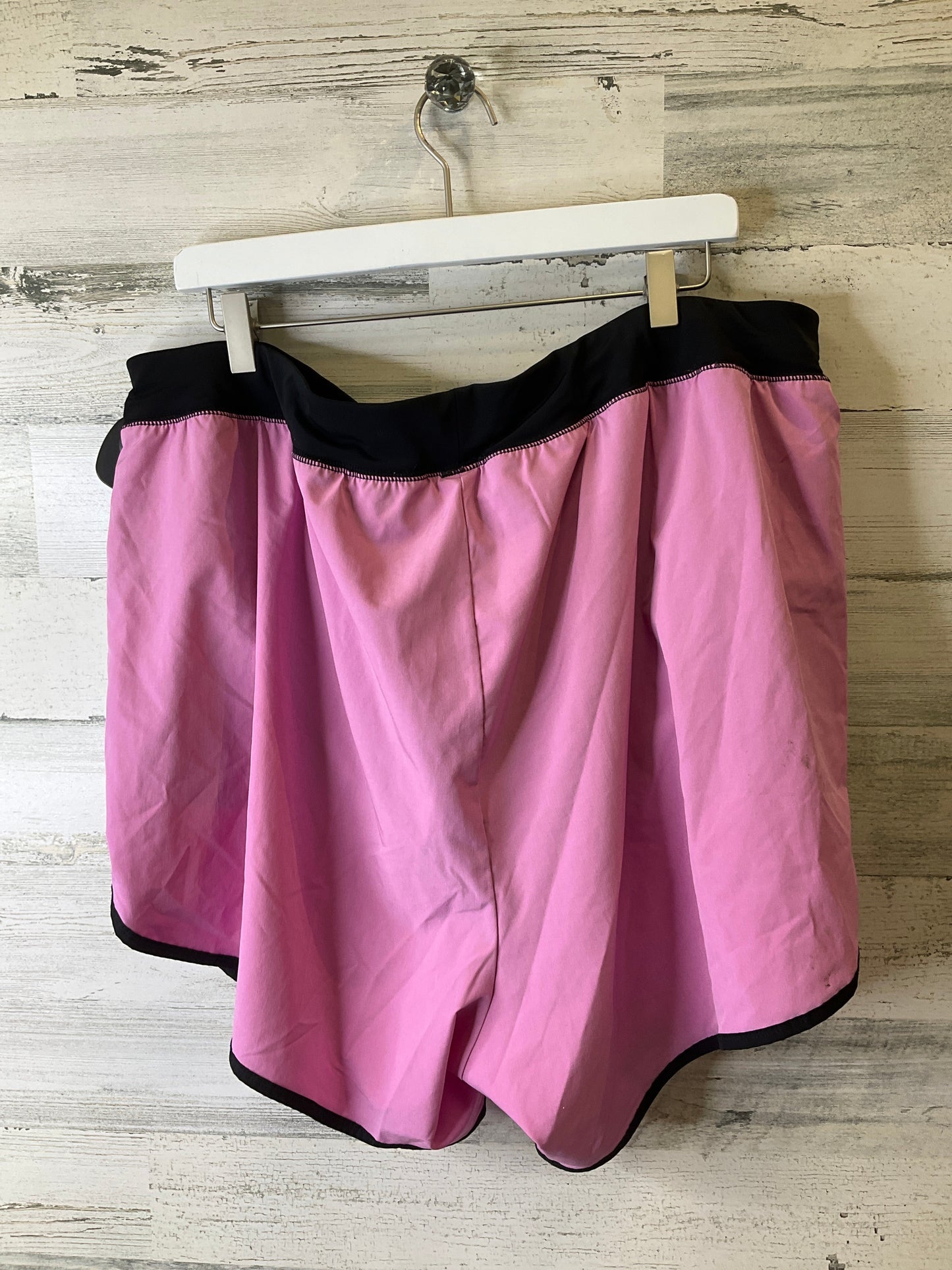 Athletic Shorts By Torrid  Size: 3x