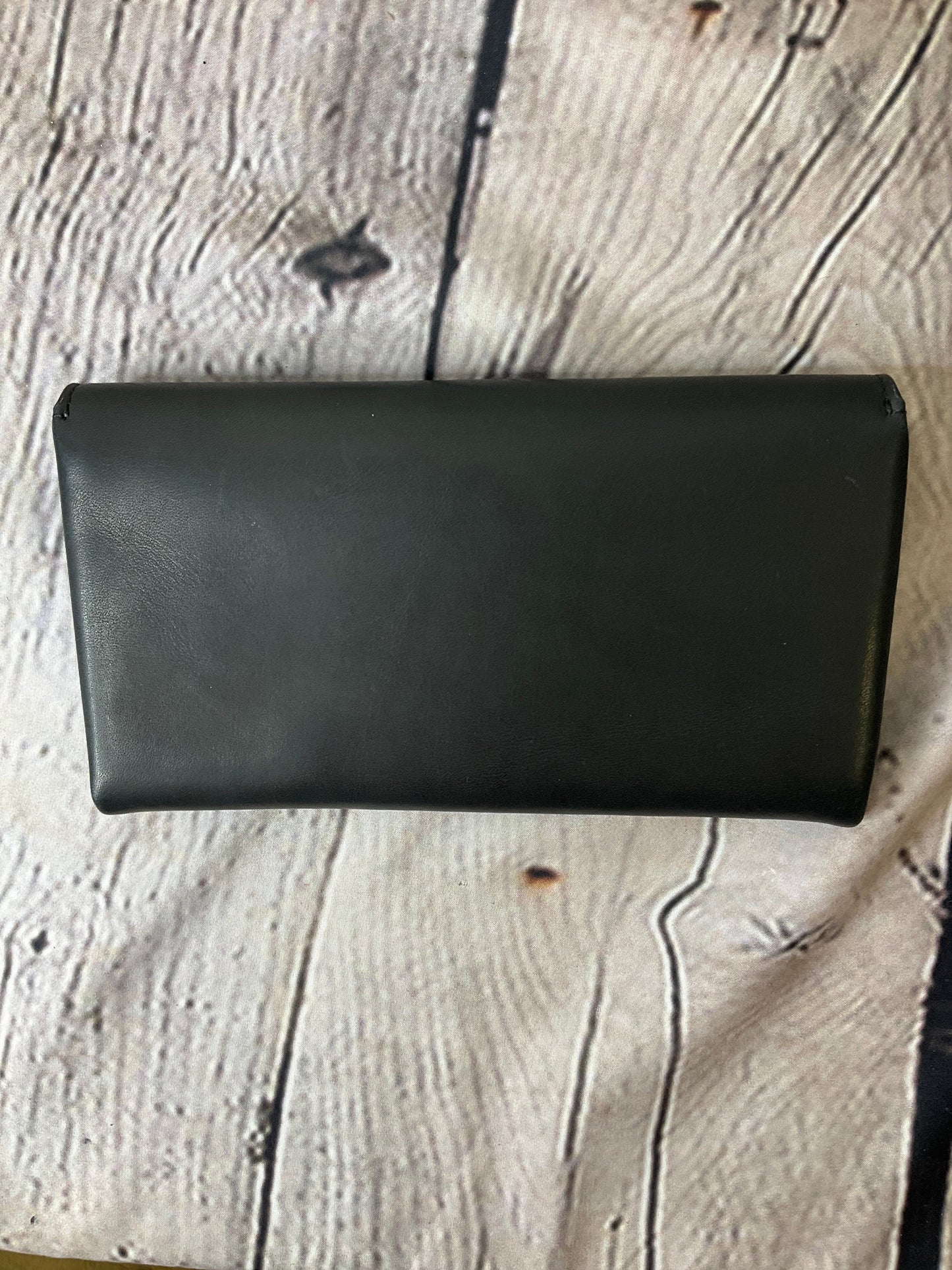 Wallet Leather By Clothes Mentor  Size: Large