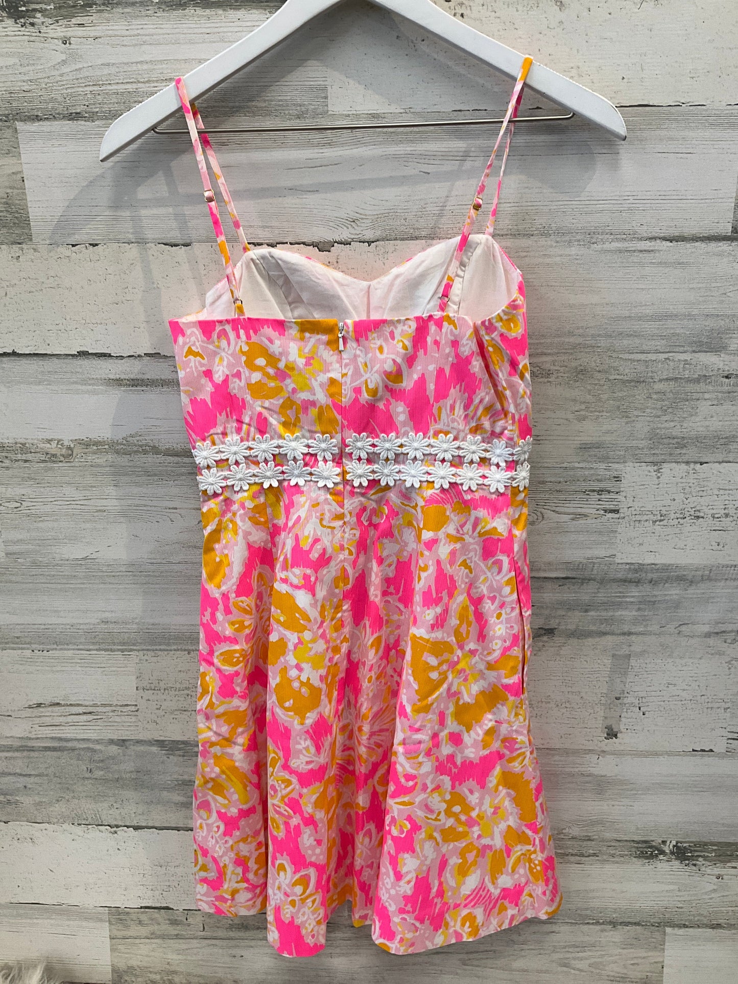 Dress Casual Short By Lilly Pulitzer In Pink & Yellow, Size: Xs