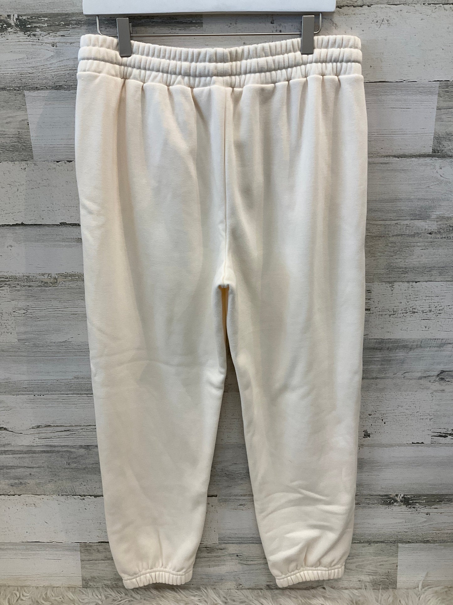 Athletic Pants By Fabletics In Cream, Size: Xl