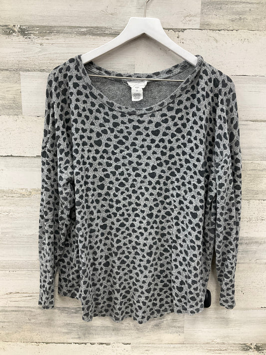 Top Long Sleeve By Clothes Mentor In Grey, Size: 1x