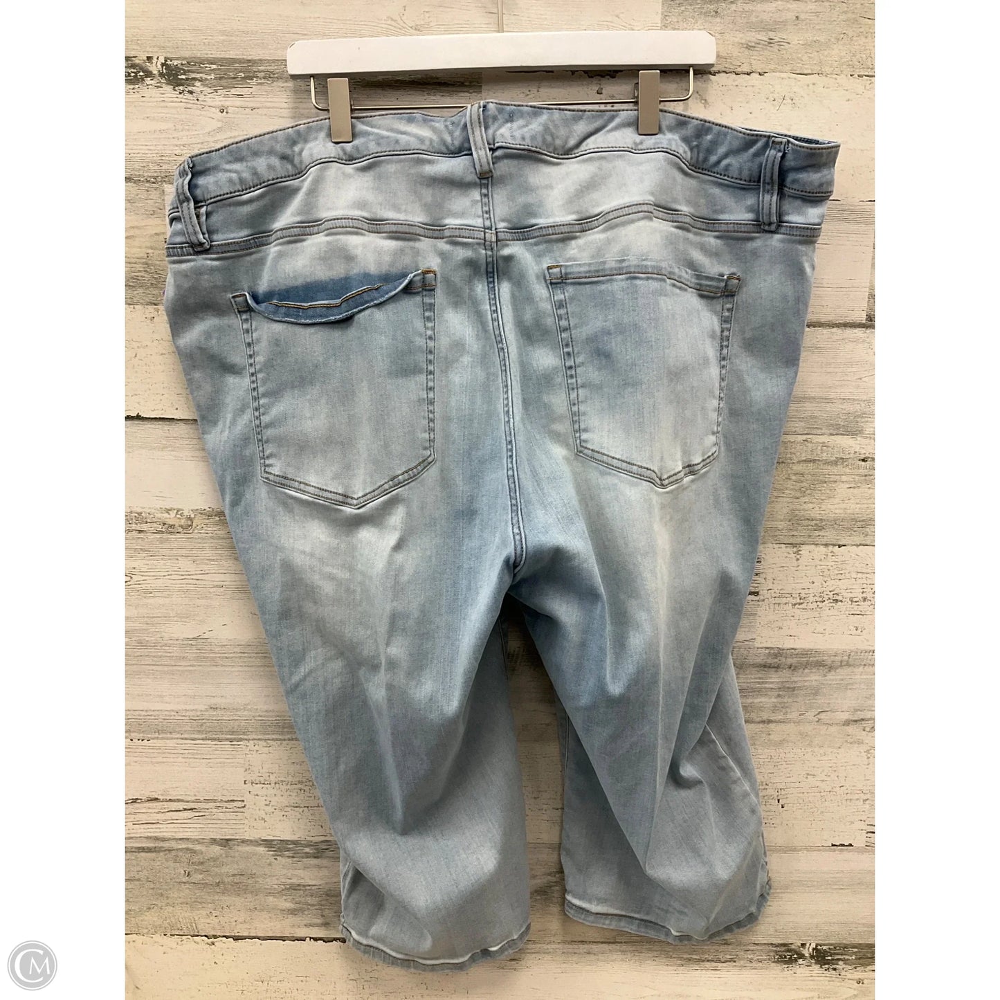 Capris By Lane Bryant In Blue Denim, Size: 28