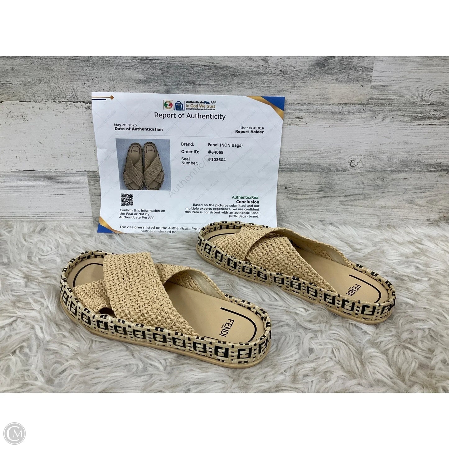 Sandals Luxury Designer By Fendi In Tan, Size: 8