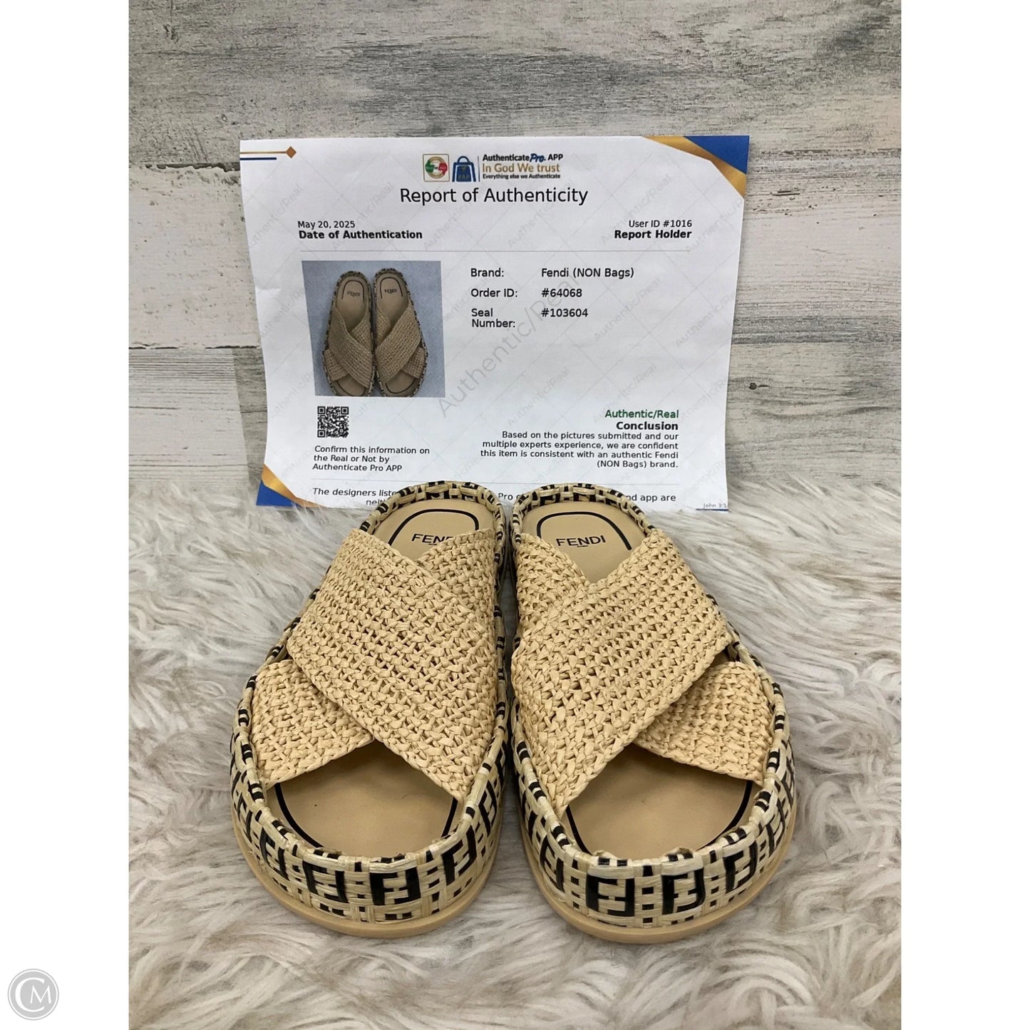 Sandals Luxury Designer By Fendi In Tan, Size: 8