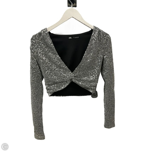 Top Long Sleeve By Zara In Silver, Size: S