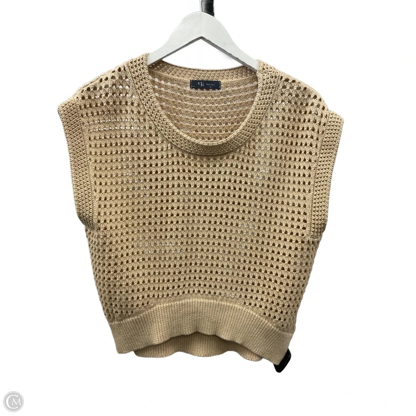 Top Short Sleeve By Clothes Mentor In Tan, Size: S