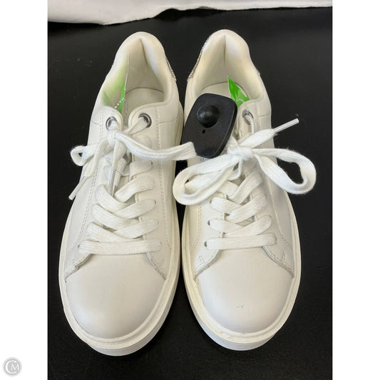 Shoes Sneakers By Steve Madden In White, Size: 7