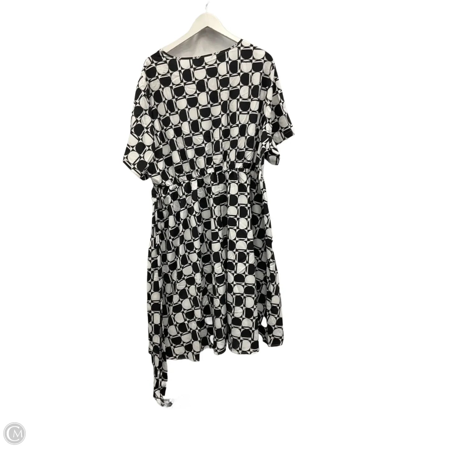 Dress Casual Midi By Bloomchic In Black & White, Size: 3x