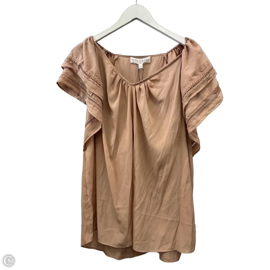 Top Short Sleeve By Chelsea And Theodore In Peach, Size: 1x