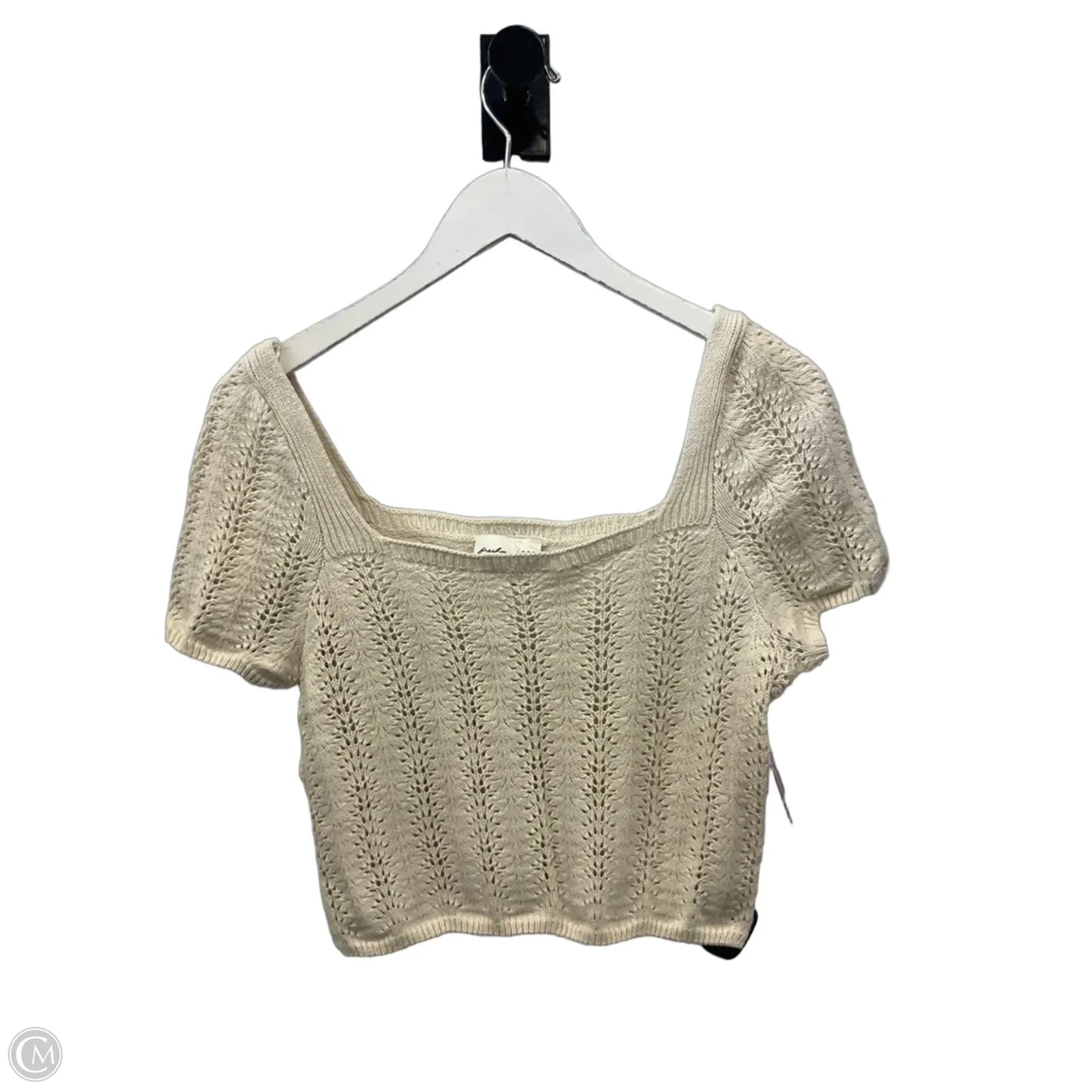 Top Short Sleeve By Freshman In Cream, Size: L