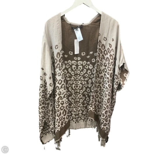 Shawl By Clothes Mentor In Animal Print, Size: Xs