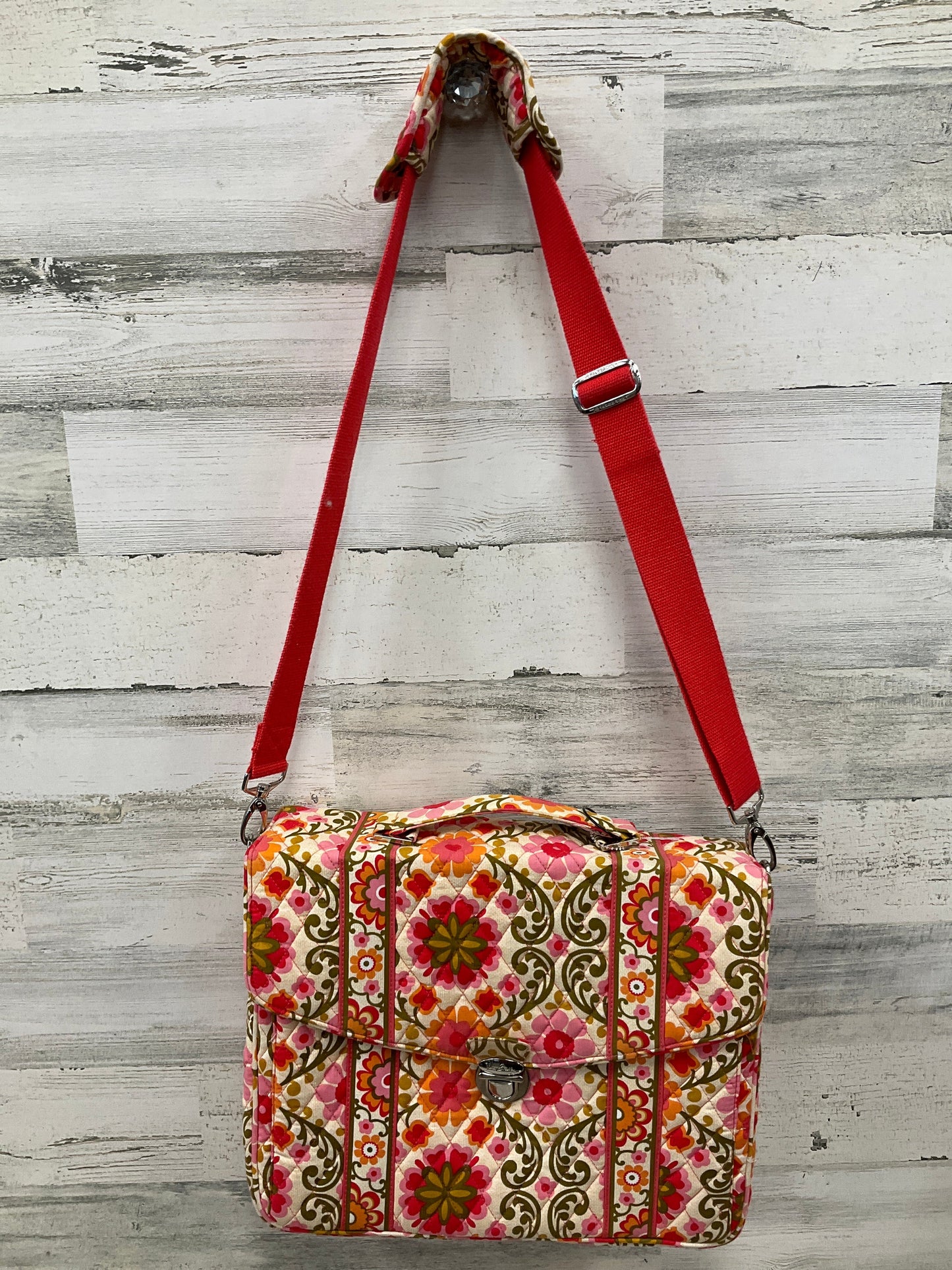 Handbag By Vera Bradley, Size: Large