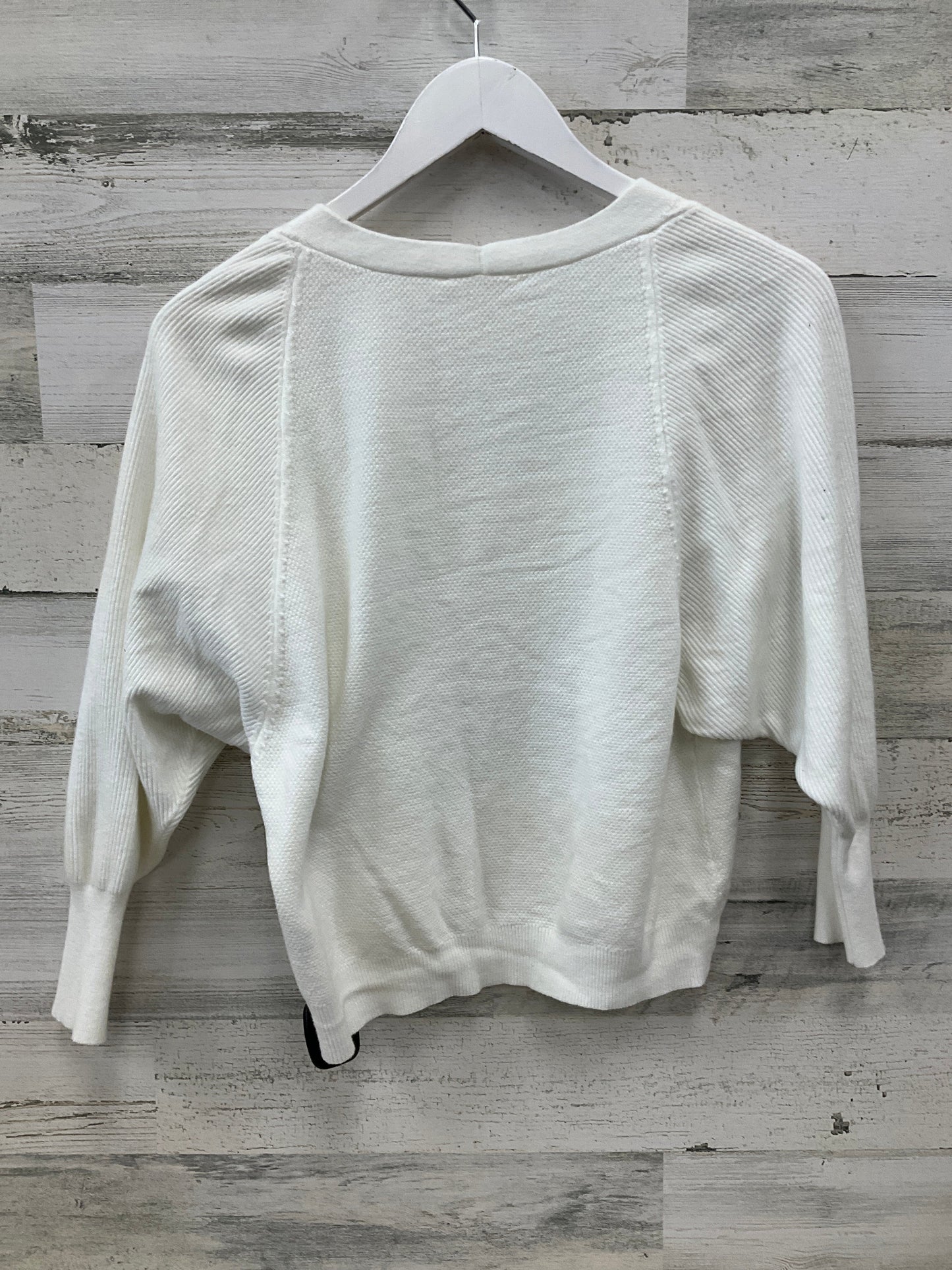 Cardigan By Essentials In White, Size: S