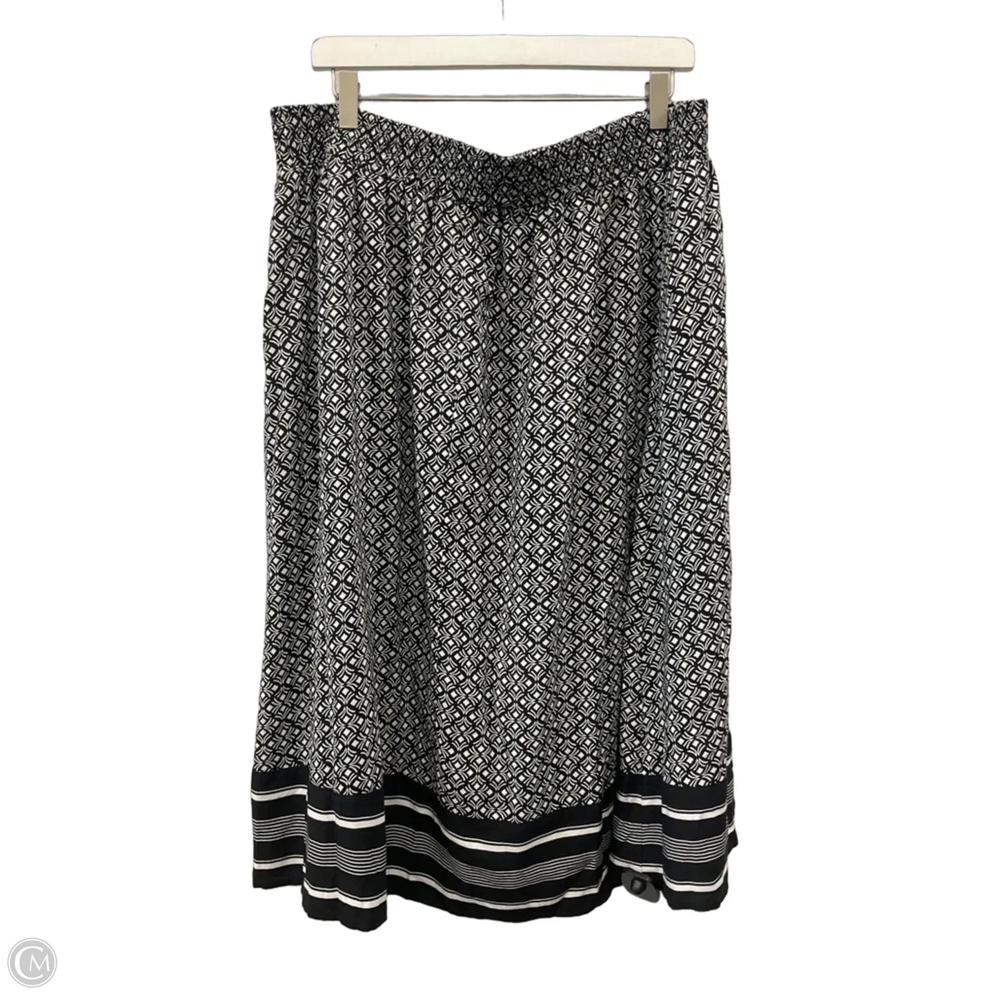 Skirt Maxi By Croft And Barrow In Black, Size: Xl