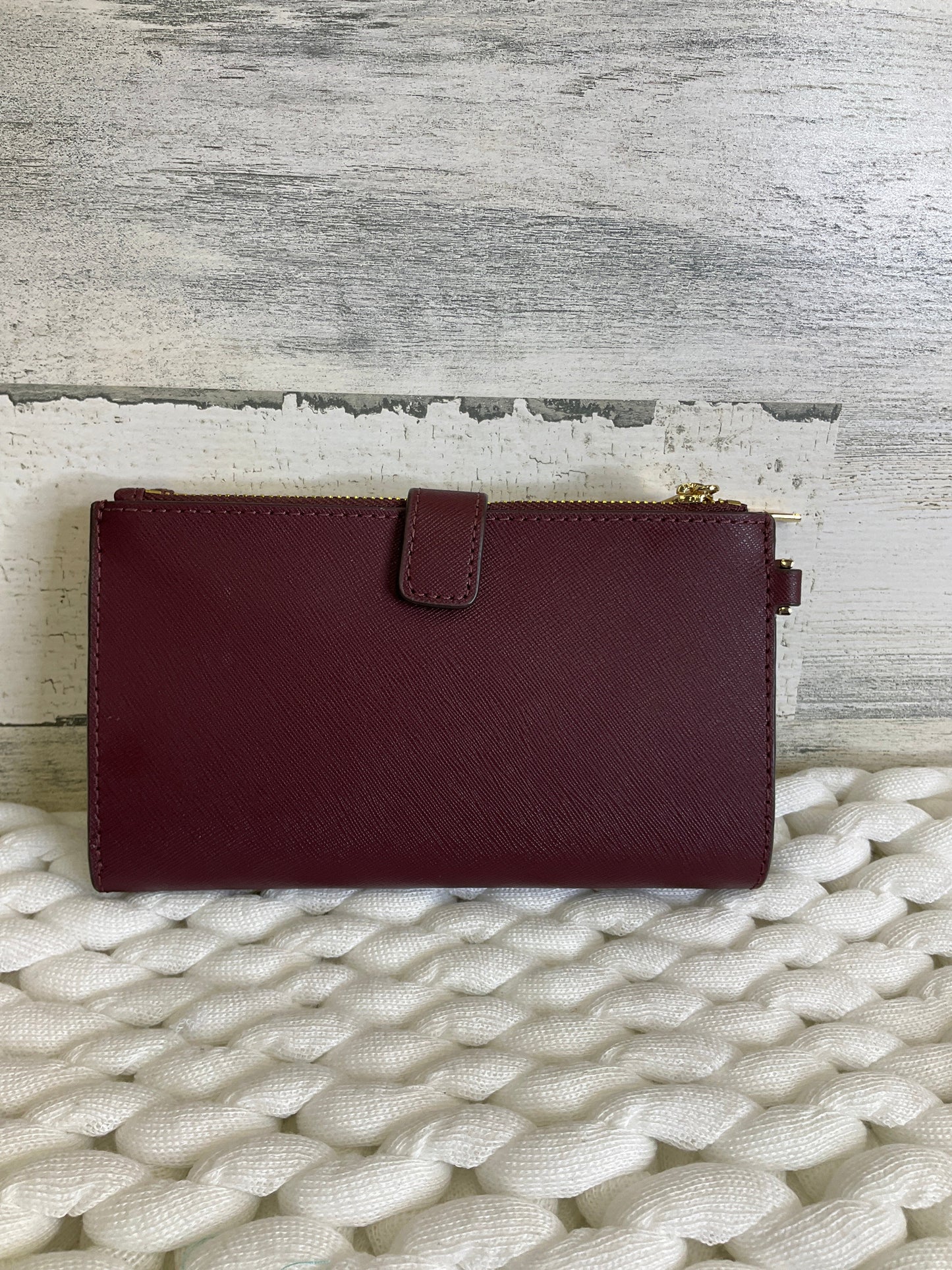 Wallet Designer Michael Kors, Size Medium