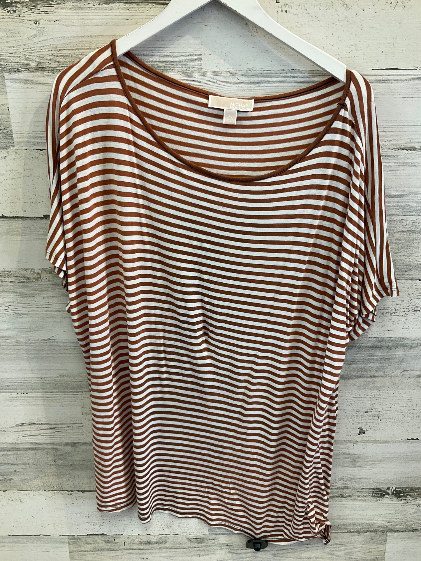 Top Short Sleeve By Michael Kors In Brown & White, Size: Xl