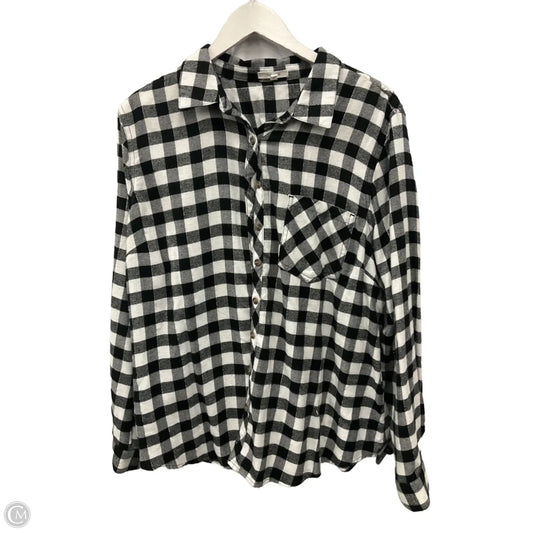 Top Long Sleeve By Maurices In Checkered Pattern, Size: 1x